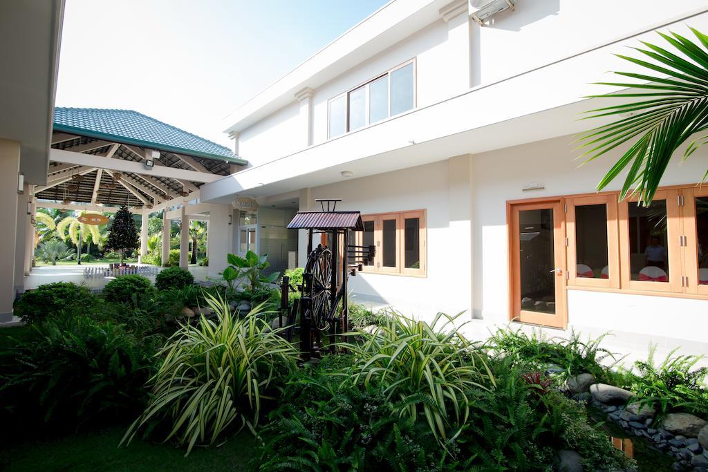 Hoa Binh Rach Gia Resort ראץ' גיאה מראה חיצוני תמונה